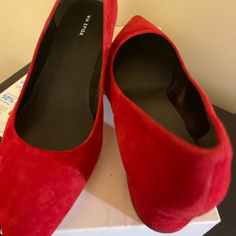 Brand New Via Spiga shoes. Purchased from Nordstrom Rack.